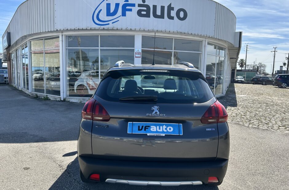 Peugeot 2008 1.6 Blue-HDI Allure