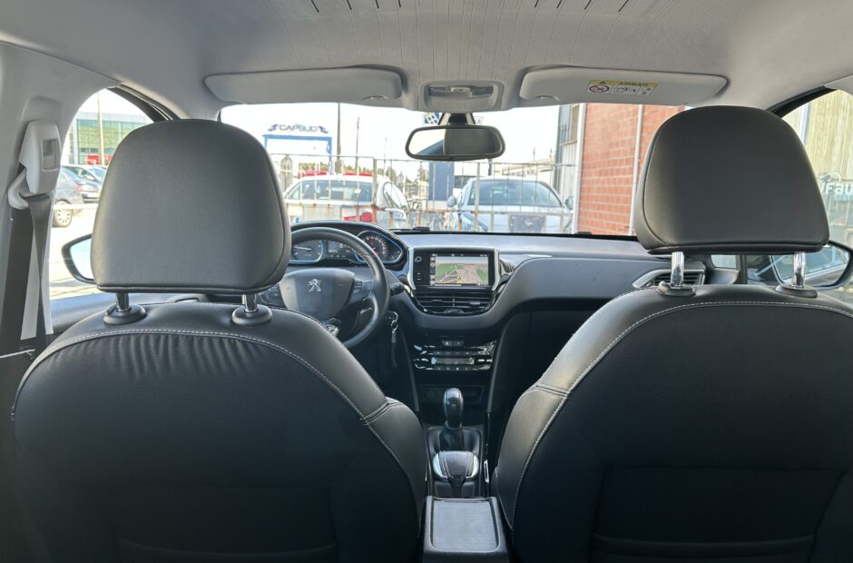 Peugeot 2008 1.6 Blue-HDI Allure