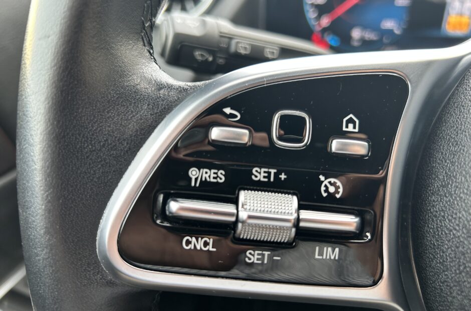 Mercedes-Benz GLA 250 e 8 G-DCT Edition Progressive Line