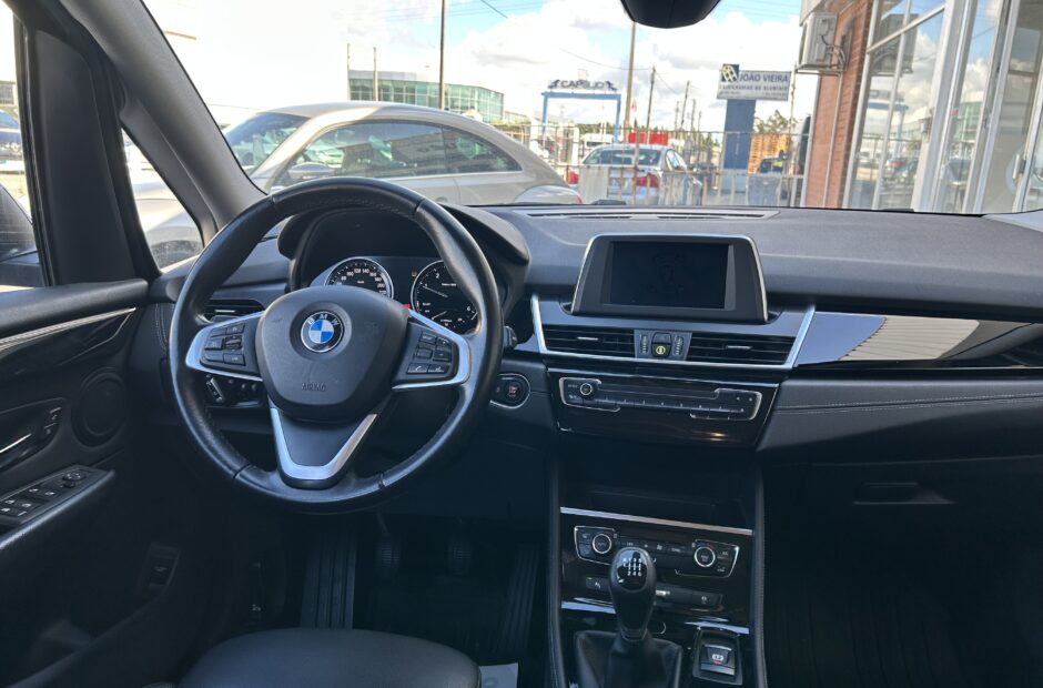 BMW 216 Gran Tourer d 7L  Sport Line