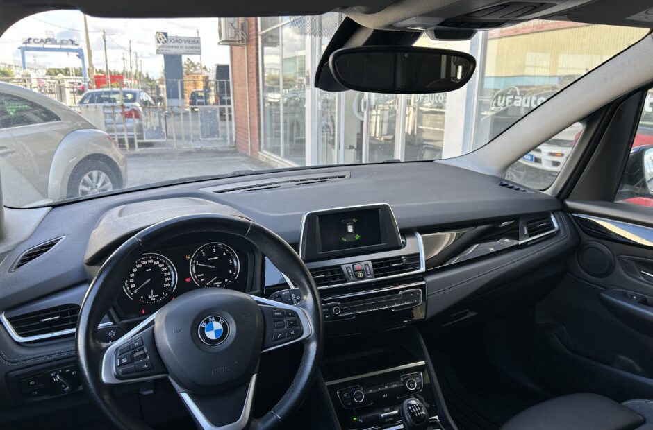 BMW 216 Gran Tourer d 7L  Sport Line
