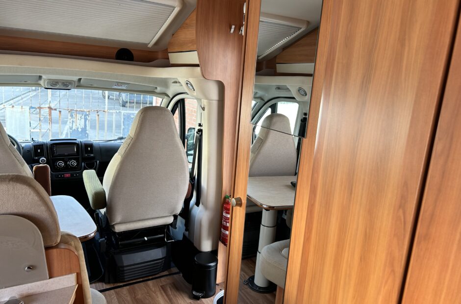Hymer T 568 SL (Fiat Ducato 2.3 130)