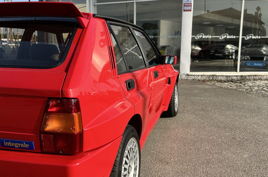 Lancia Delta HF Integrale EVO 1