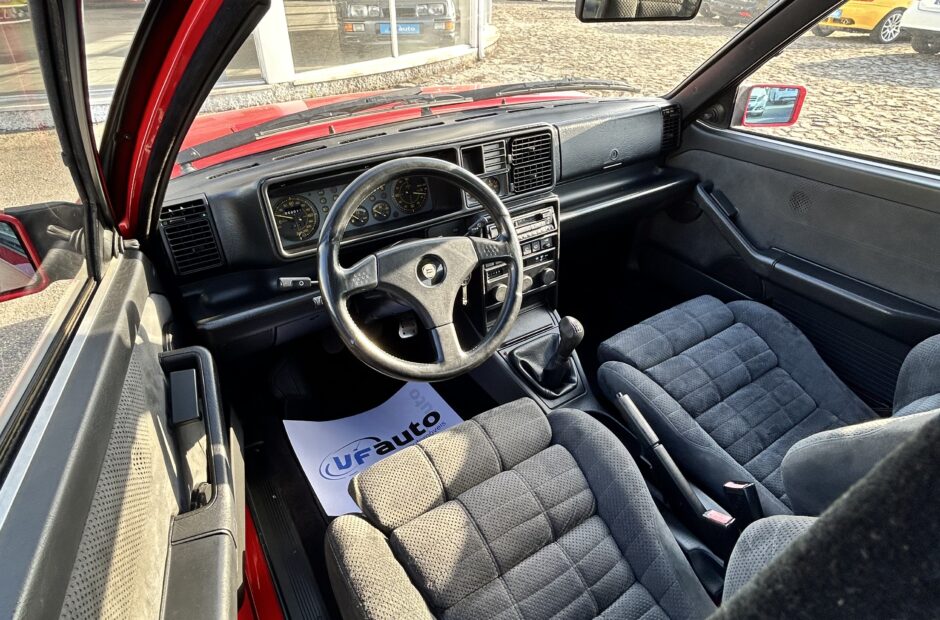 Lancia Delta HF Integrale EVO 1