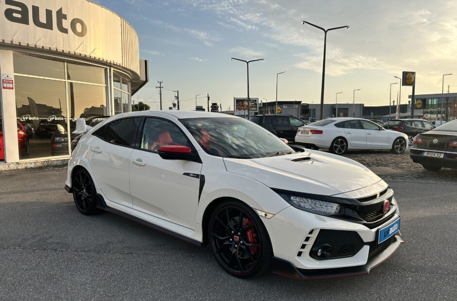 Honda Civic 2.0 i-VTEC Type-R #18 Tiago Monteiro