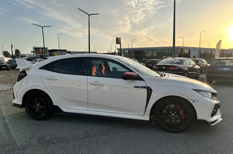 Honda Civic 2.0 i-VTEC Type-R #18 Tiago Monteiro