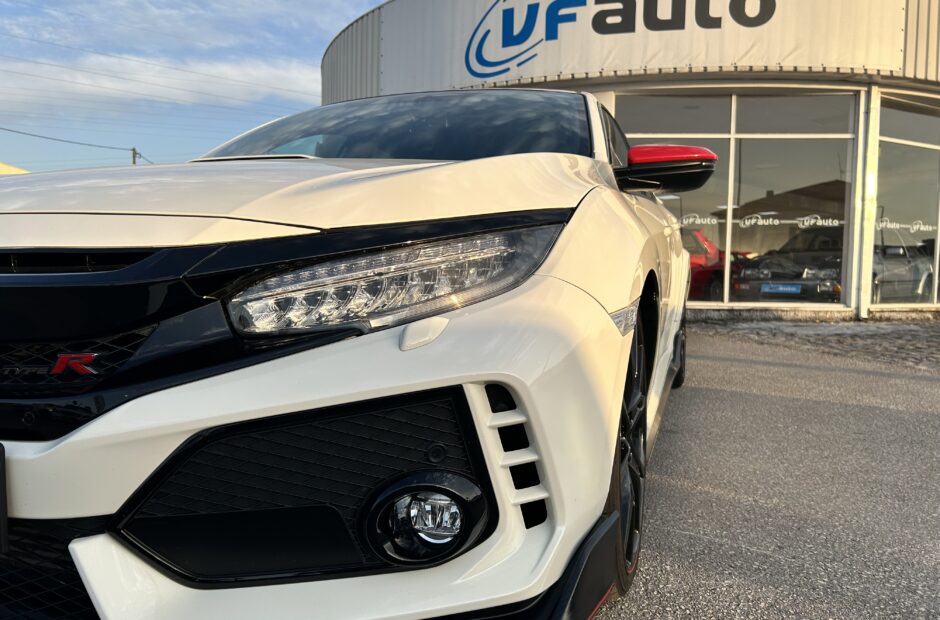 Honda Civic 2.0 i-VTEC Type-R #18 Tiago Monteiro