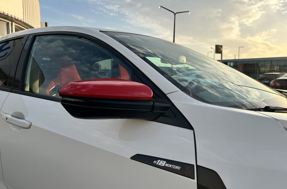 Honda Civic 2.0 i-VTEC Type-R #18 Tiago Monteiro