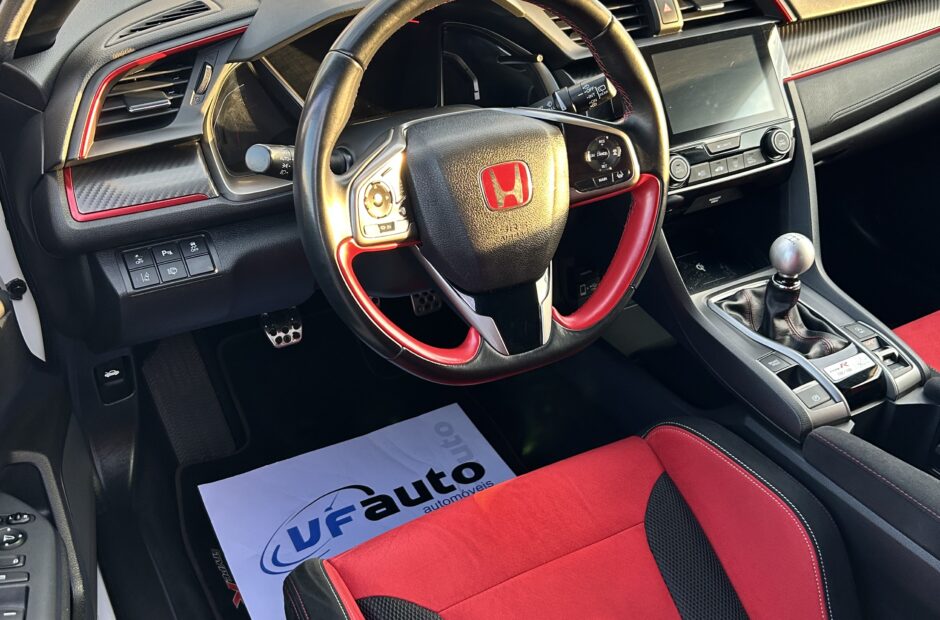 Honda Civic 2.0 i-VTEC Type-R #18 Tiago Monteiro