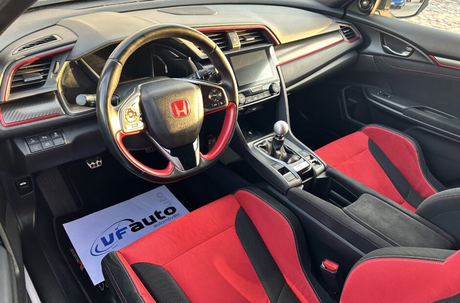 Honda Civic 2.0 i-VTEC Type-R #18 Tiago Monteiro