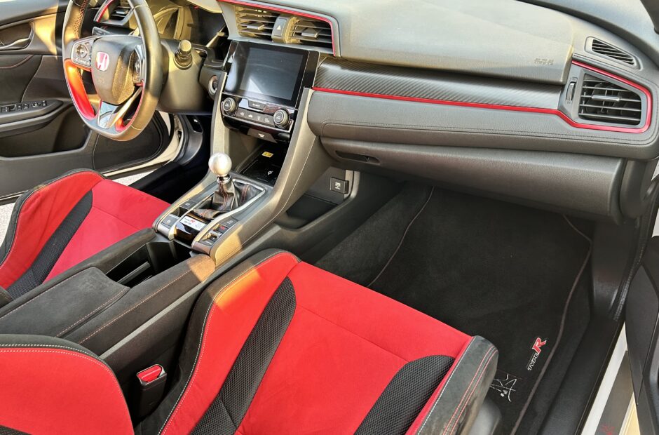 Honda Civic 2.0 i-VTEC Type-R #18 Tiago Monteiro