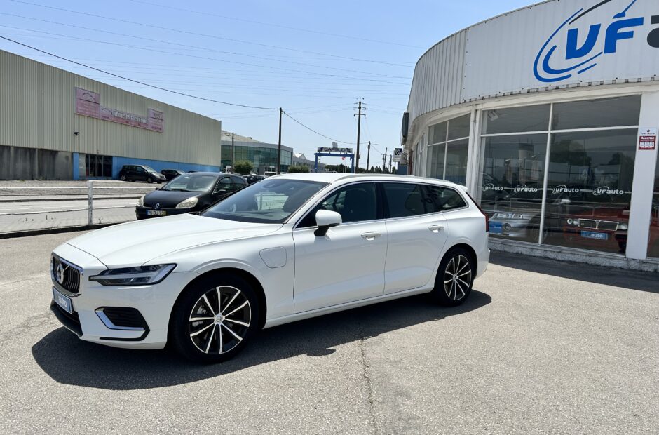 Volvo V 60 T6 350cv Hibrido Plug-in Inscription Expression