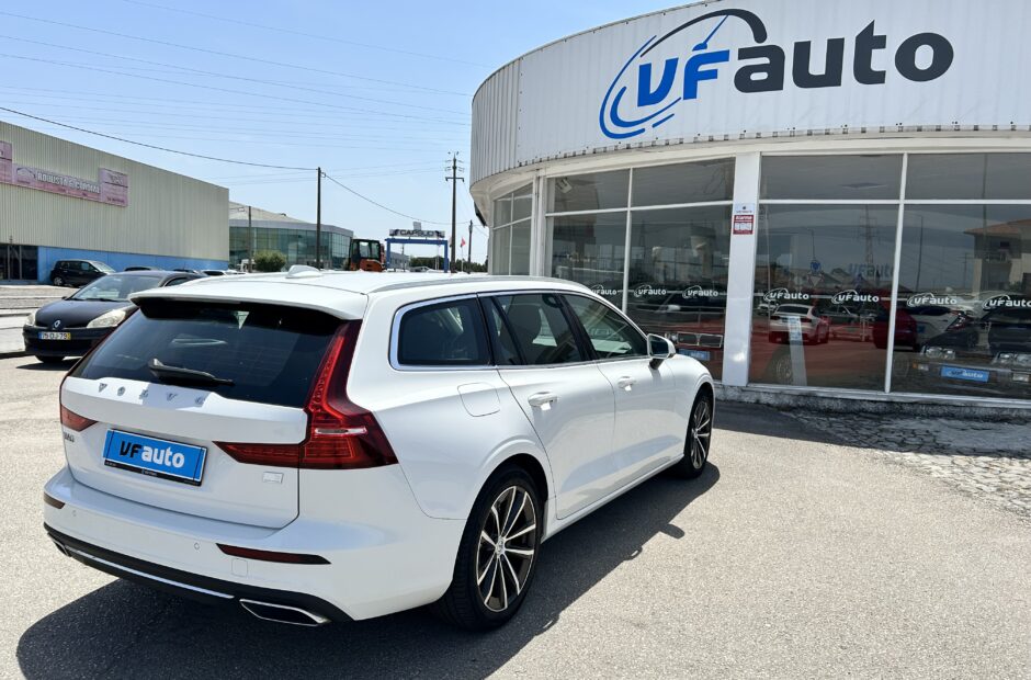 Volvo V 60 T6 350cv Hibrido Plug-in Inscription Expression