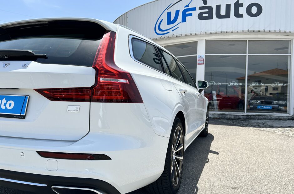 Volvo V 60 T6 350cv Hibrido Plug-in Inscription Expression