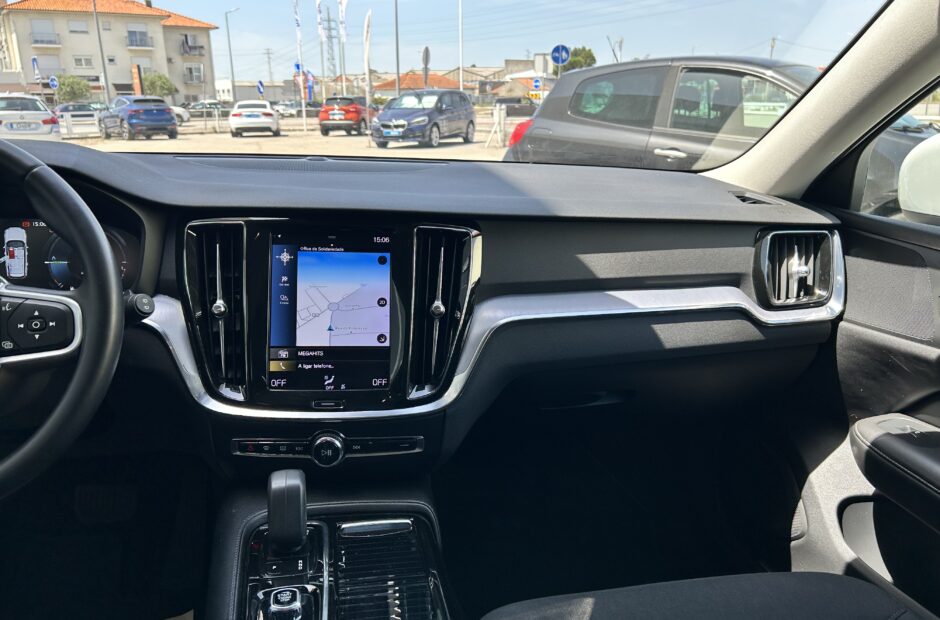 Volvo V 60 T6 350cv Hibrido Plug-in Inscription Expression