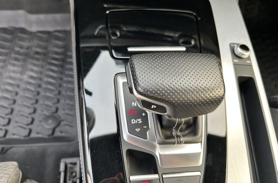 Audi Q5 40 TDI quattro S line  S tronic