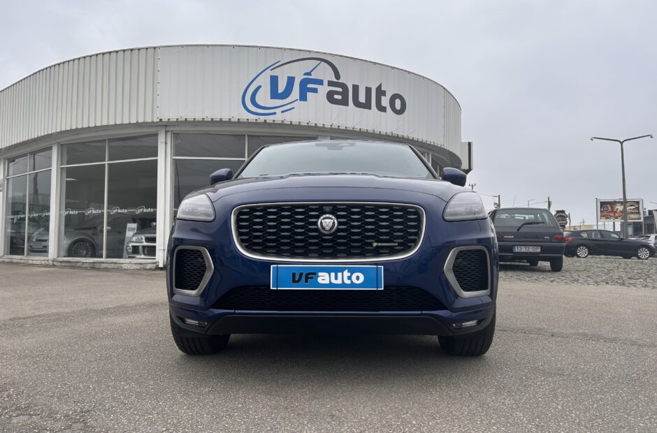 Jaguar E-PACE P300-e Plug-in Hybrid R-Dynamique S AWD