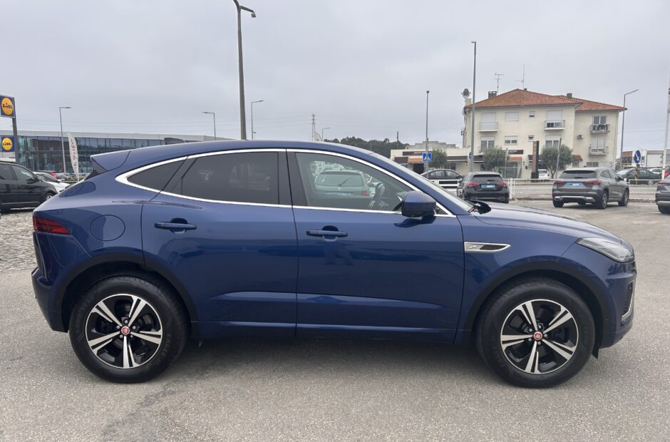 Jaguar E-PACE P300-e Plug-in Hybrid R-Dynamique S AWD