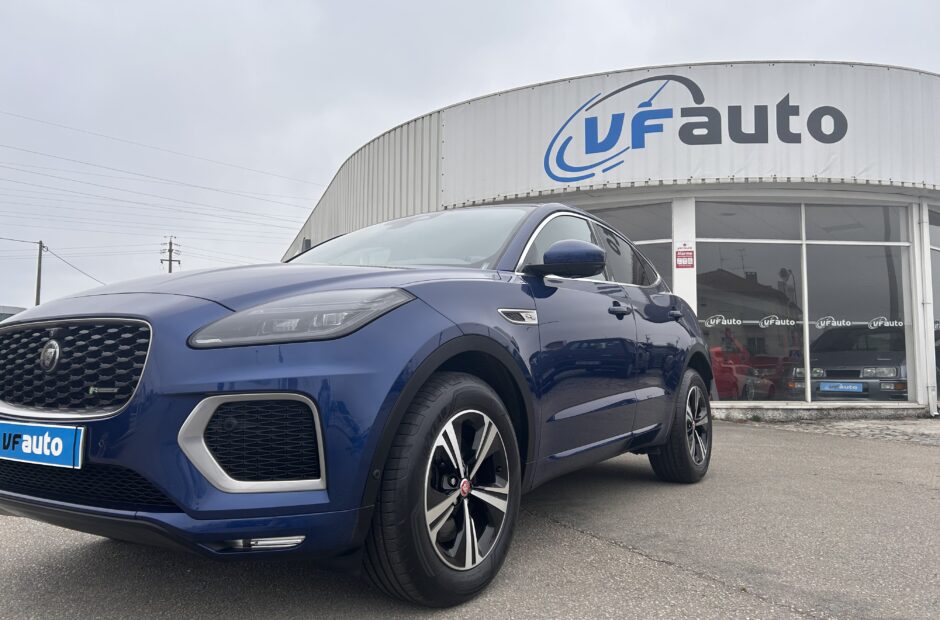 Jaguar E-PACE P300-e Plug-in Hybrid R-Dynamique S AWD