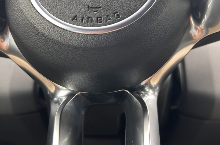 Jaguar E-PACE P300-e Plug-in Hybrid R-Dynamique S AWD