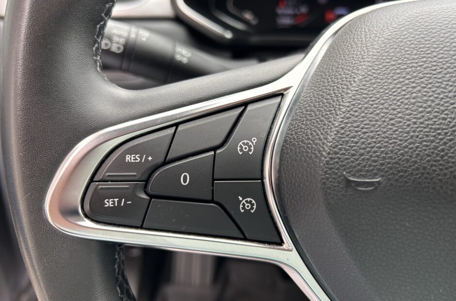 Renault Captur 1.0 TCe Intens Bi-Fuel