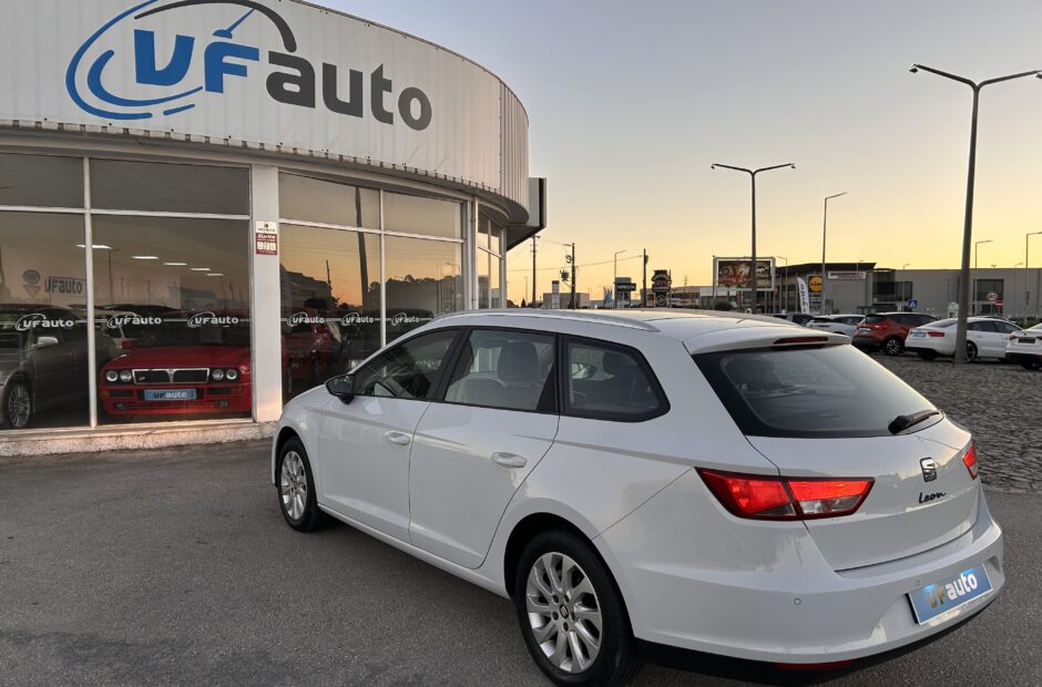 Seat Leon 1.6 TDI ST Style Ecomotive