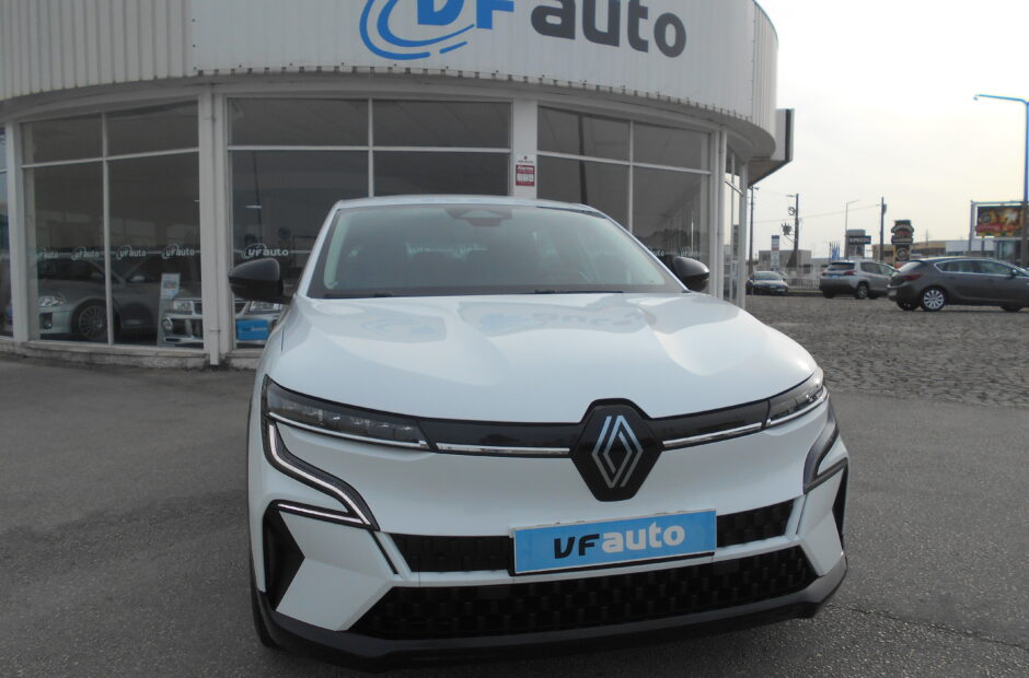Renault Megane E-Tech EV60 Equilibre (IVA DEDUTÍVEL)