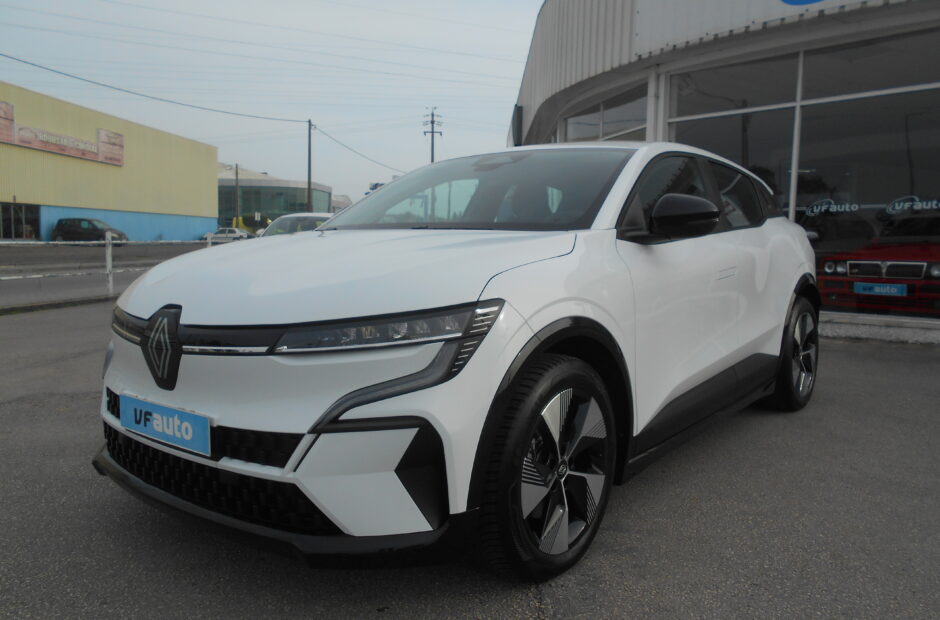 Renault Megane E-Tech EV60 Equilibre (IVA DEDUTÍVEL)