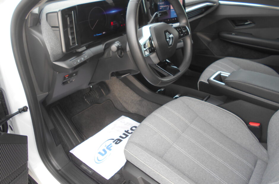 Renault Megane E-Tech EV60 Equilibre (IVA DEDUTÍVEL)