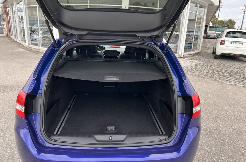 Peugeot 308 SW 1.6 Blue-hdi GT-Line