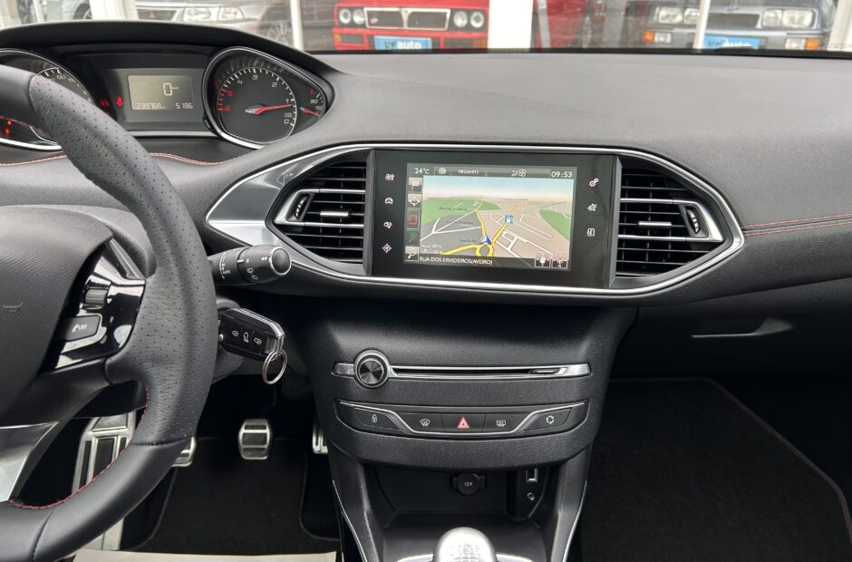 Peugeot 308 SW 1.6 Blue-hdi GT-Line