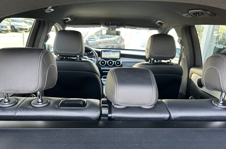 Mercedes- Benz GLC 300 de 4Matic 9G– Tronic Business Pack Night (IVA DEDUTÍVEL)