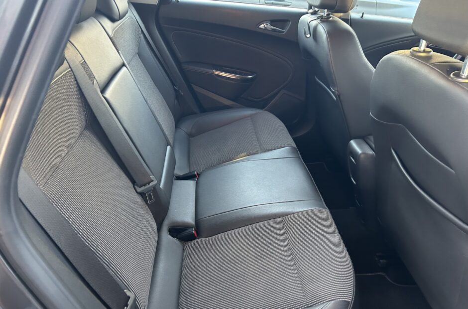 Opel Astra 1.7 CDTI Cosmo