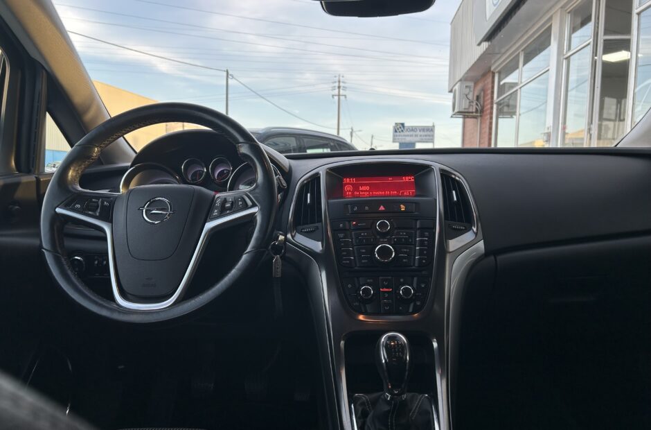 Opel Astra 1.7 CDTI Cosmo
