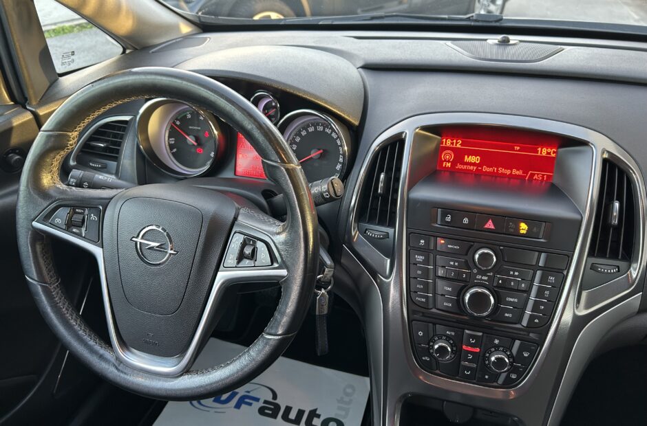 Opel Astra 1.7 CDTI Cosmo