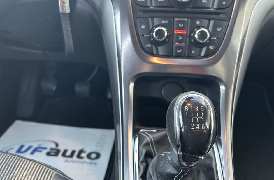 Opel Astra 1.7 CDTI Cosmo
