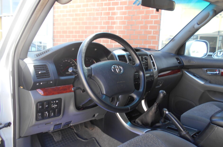 Toyota Land Cruiser 3.0 D4-D