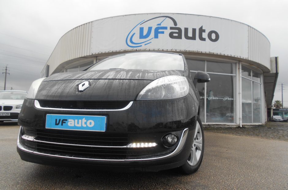 Renault Grand Scenic 1.6 DCI Bose Edition (7 Lug)