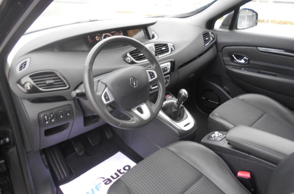 Renault Grand Scenic 1.6 DCI Bose Edition (7 Lug)