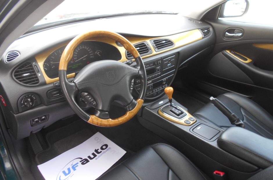 Jaguar S-Type 3.0 V6 Executive Auto